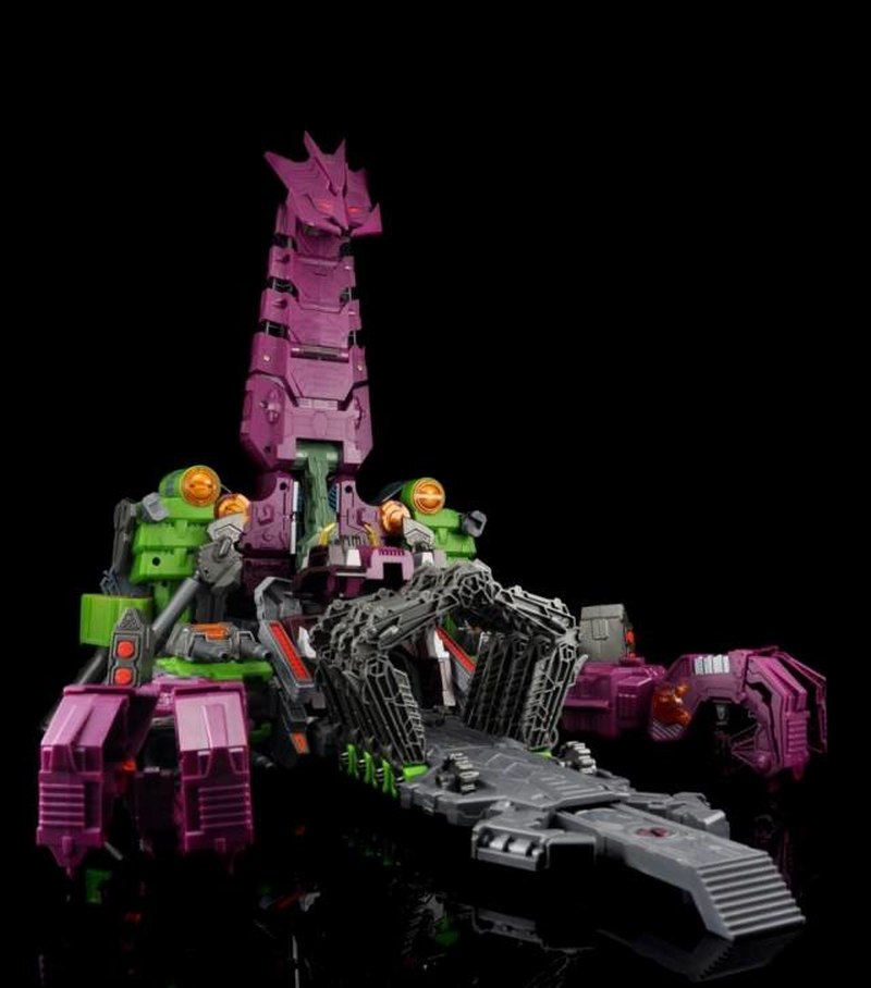 MakeToys MCB-03 Pandinus - Not Scorponok Robot, Scorpion and Temple Triple  Changer Images